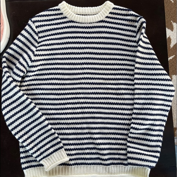 CPO Provisions "Shipment Supply" Sweater Stripe, Urban Outfitters Black&White - Picture 2 of 7
